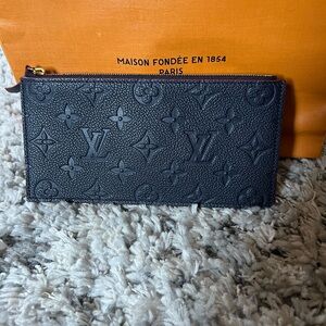Louis Vuitton Black Empreinte leather Pouch
